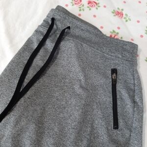 Tek Gear Gray Skort With Black Accents